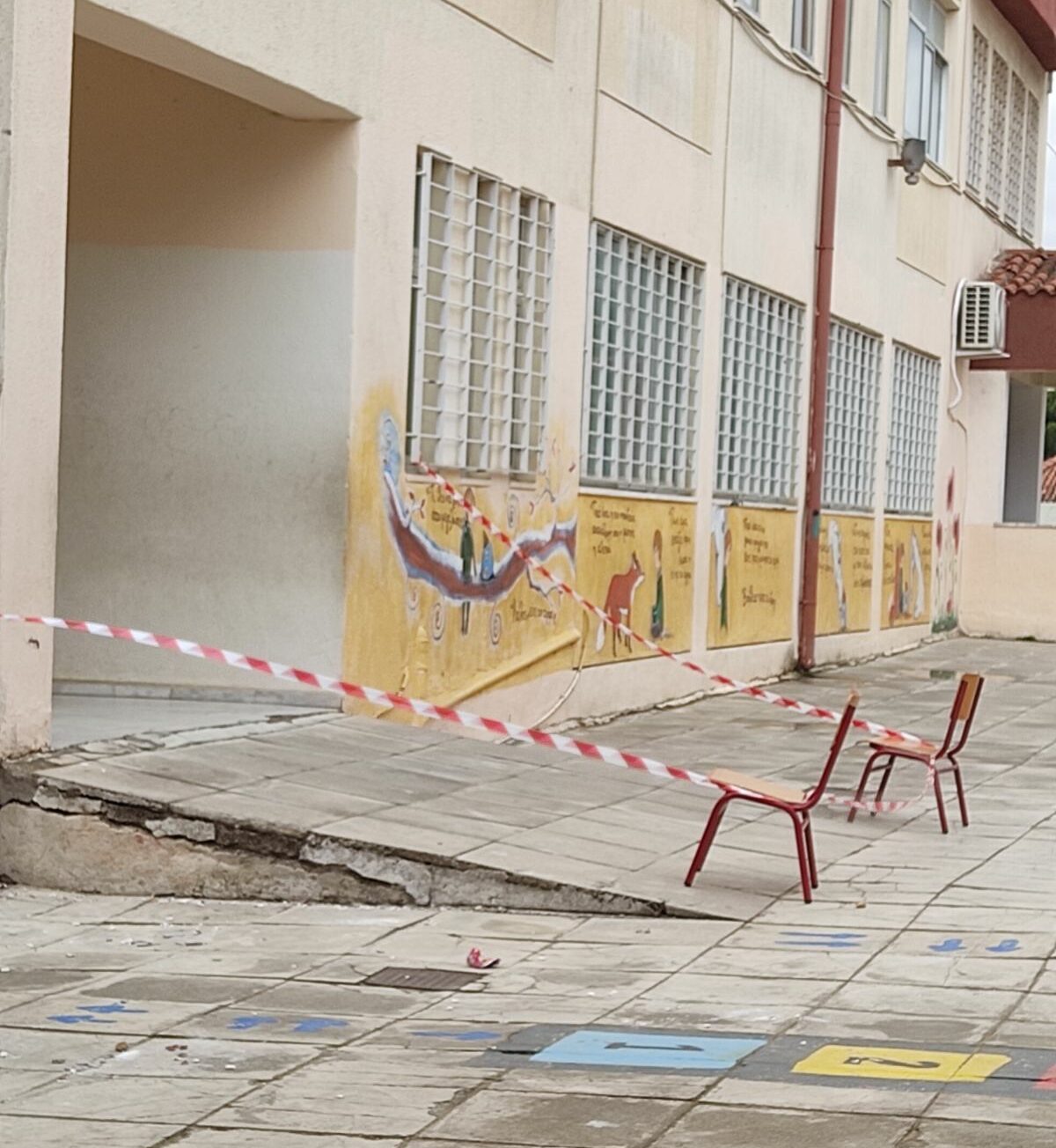 Νέα πτώση σοβάδων σε σχολείο του Δήμου Ηρακλείου Αττικής - Εν ώρα διαλείμματος το συμβάν