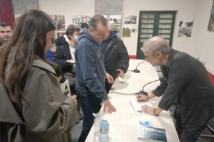 Νέα Ιωνία: Παρουσιάστηκε το βιβλίο «Ξενοδοχεία» του Μίλτου Πασχαλίδη