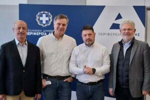 Αγία Παρασκευή: Συναντήθηκαν με Χαρδαλιά οι επικεφαλής των τριών παρατάξεων