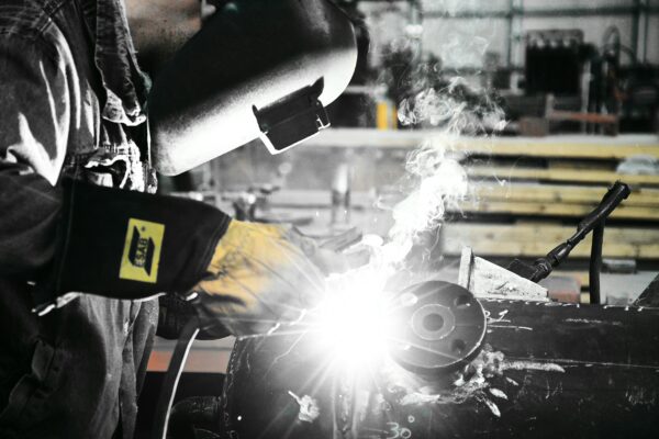 ΕΛΣΤΑΤ: Μείωση 5,3% στον τζίρο της βιομηχανίας τον Ιανουάριο