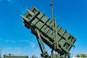 Πόλεμος: Οι ελληνικοί Patriot κατέρριψαν δύο πυραύλους του Ιράν στη Σαουδική Αραβία