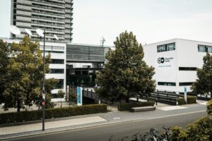 Deutsche Welle: Παρέμβαση της ΕΣΗΕΑ για να μην καταργηθεί η ελληνόφωνη υπηρεσία