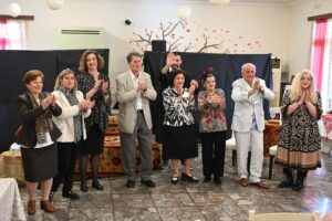 Στο Γηροκομείο Αθηνών έπαιξε η θεατρική ομάδα των ΚΑΠΗ του Δήμου Ηρακλείου Αττικής