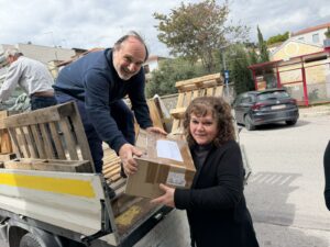 Ο Δήμος Χαλανδρίου παρέδωσε φάρμακα και ιατρικό υλικό για την Κούβα